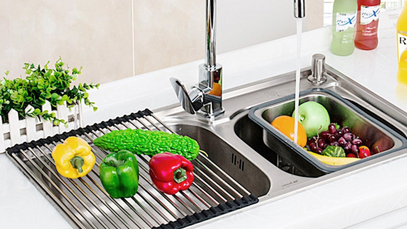 Veego Roll-Up Drying Rack, $14 with code 7EAWHJ4R